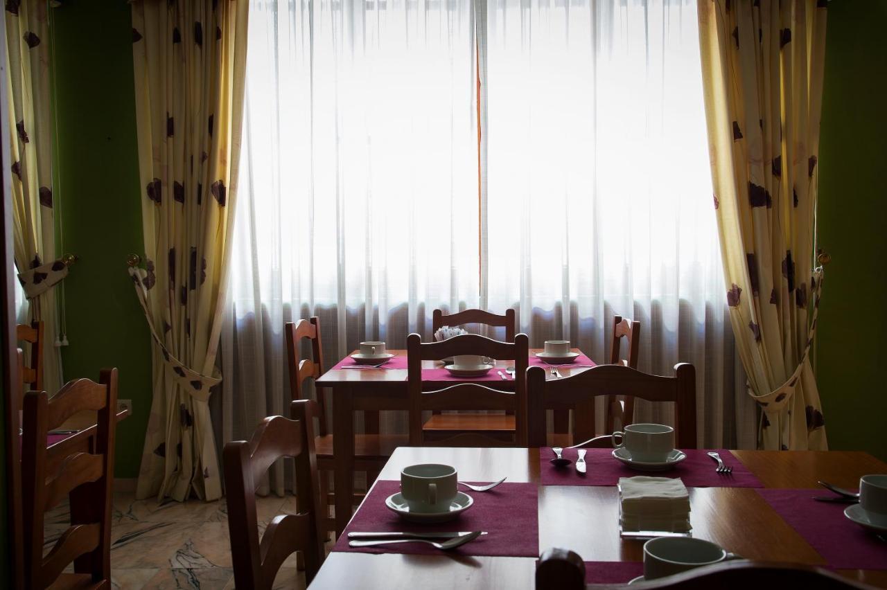 Caces Hotel Castilla מראה חיצוני תמונה